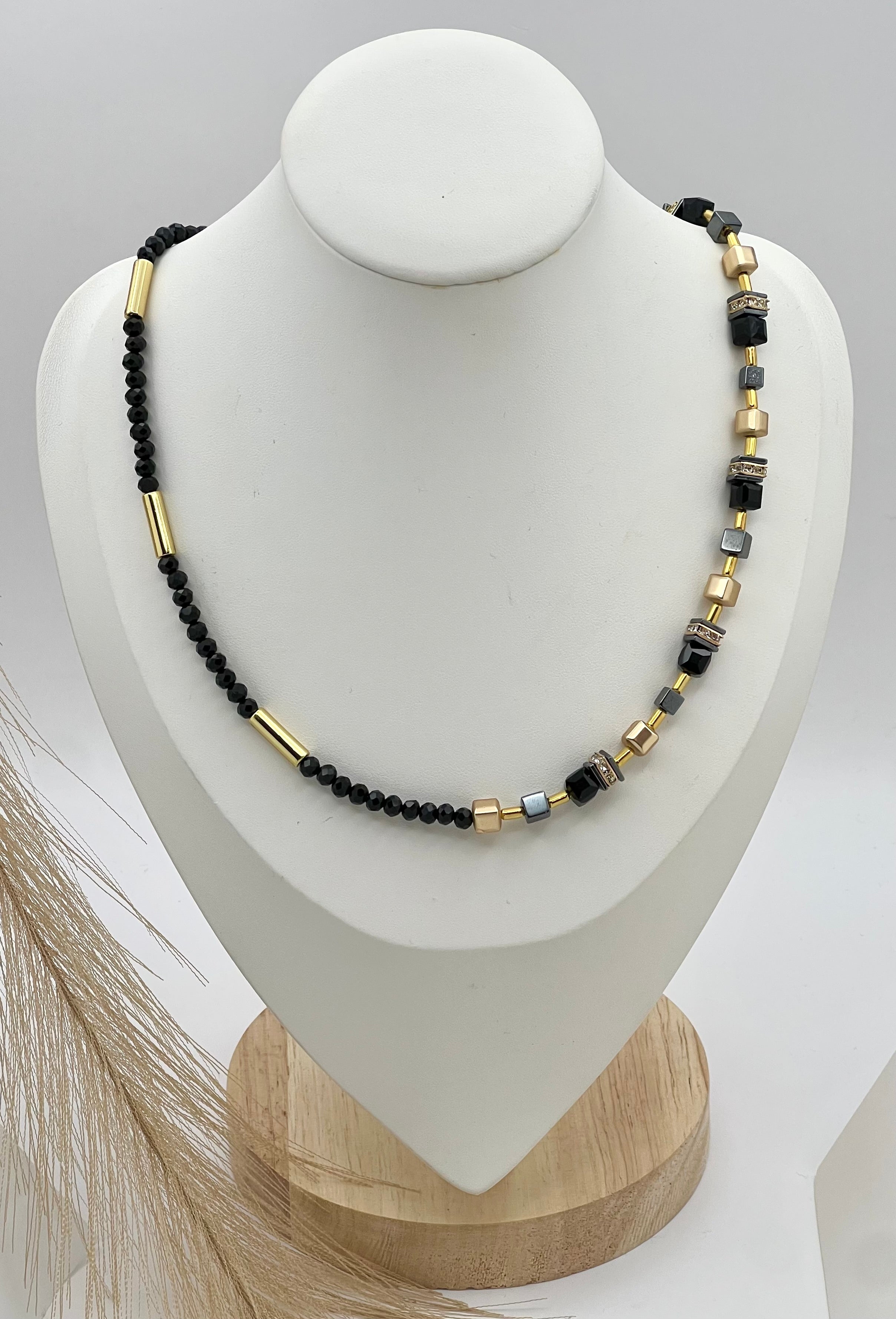 Ruth Black Gold National Stones Necklace – Gold Steel