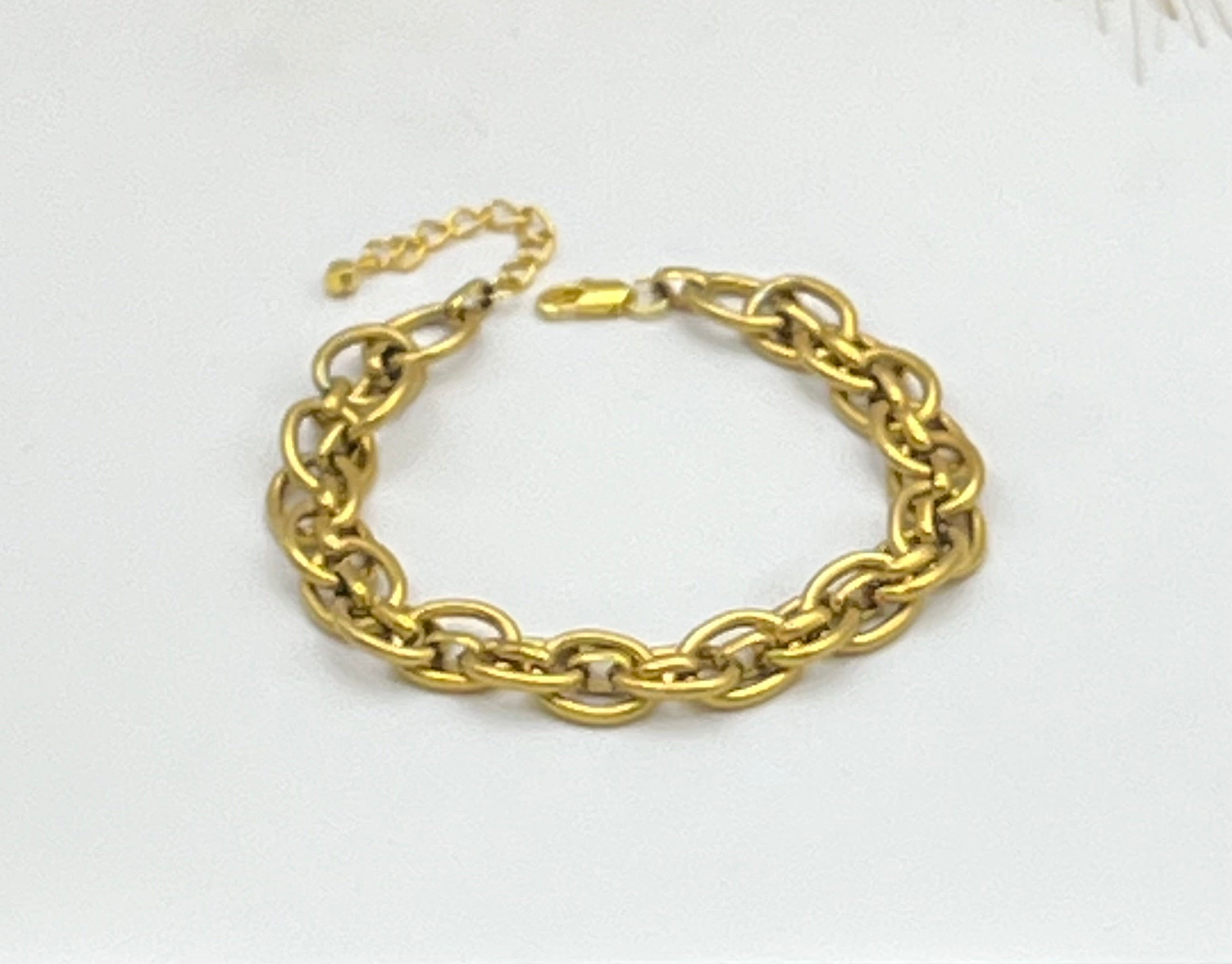 Gold-Tone Stainless Steel Double-Chain Bracelet – A Timeless Gift for Her