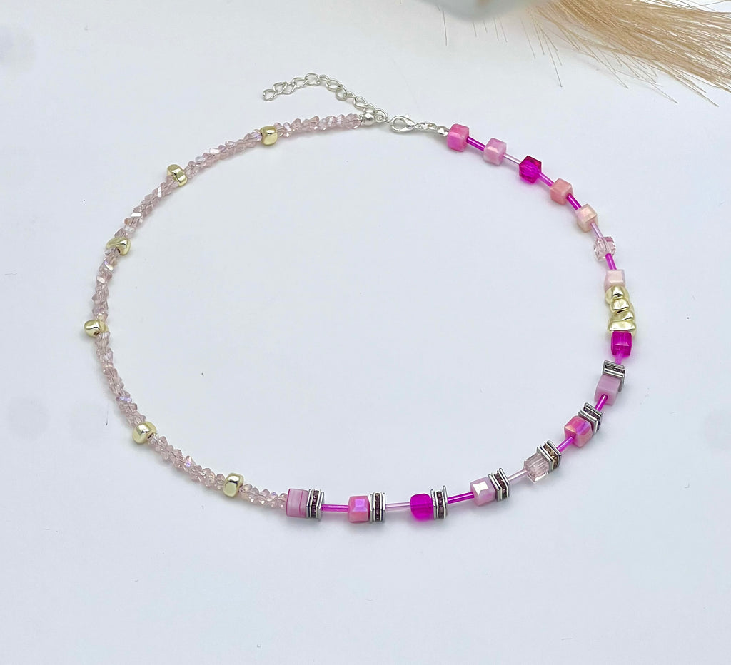 Rose Pink Crystal Glass Necklace Made with Natural Stones and a Silver-Plated Clasp – Women’s Jewellery