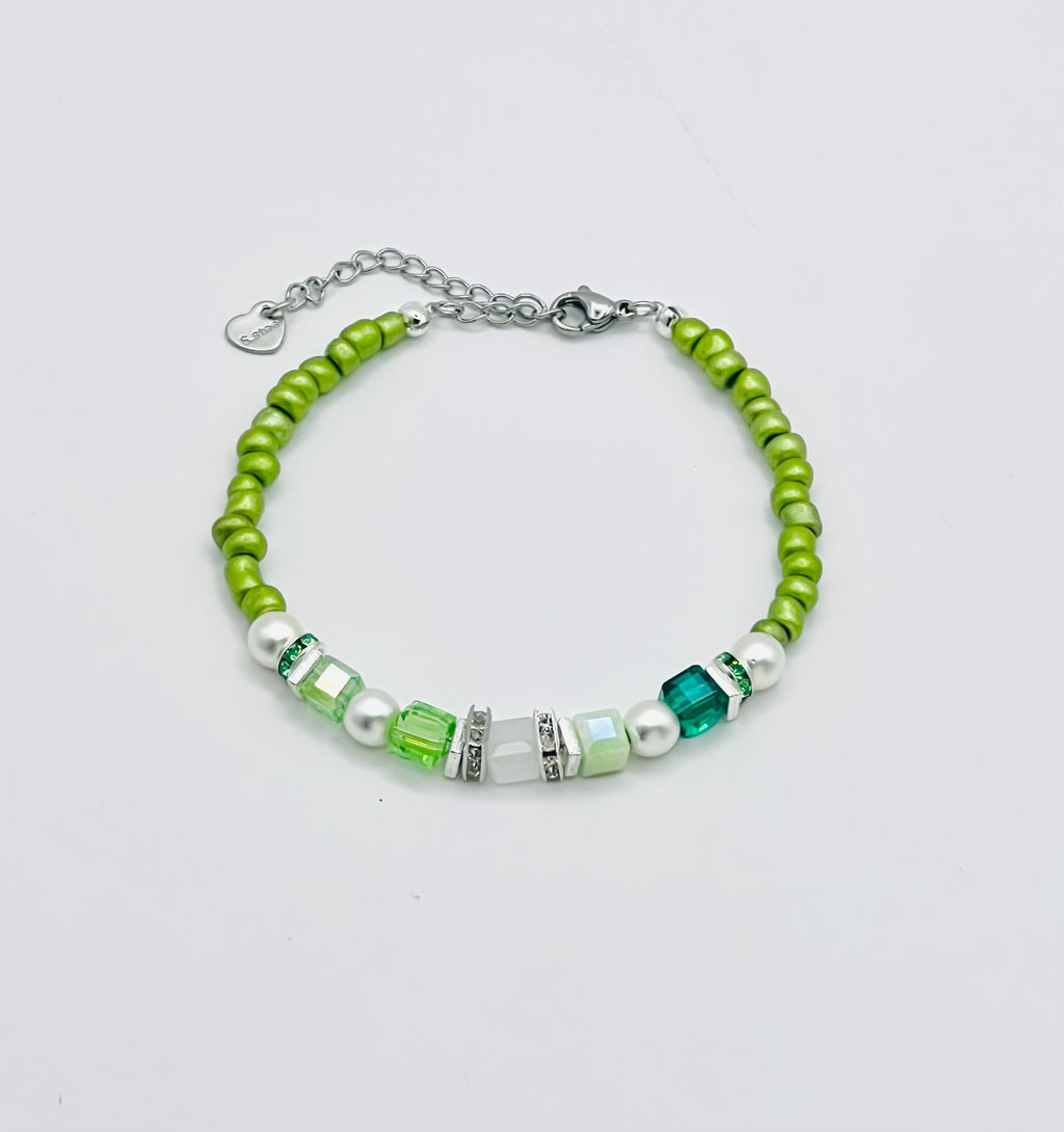 Green Crystal Glass Stone Bracelet with Silver Stainless Steel