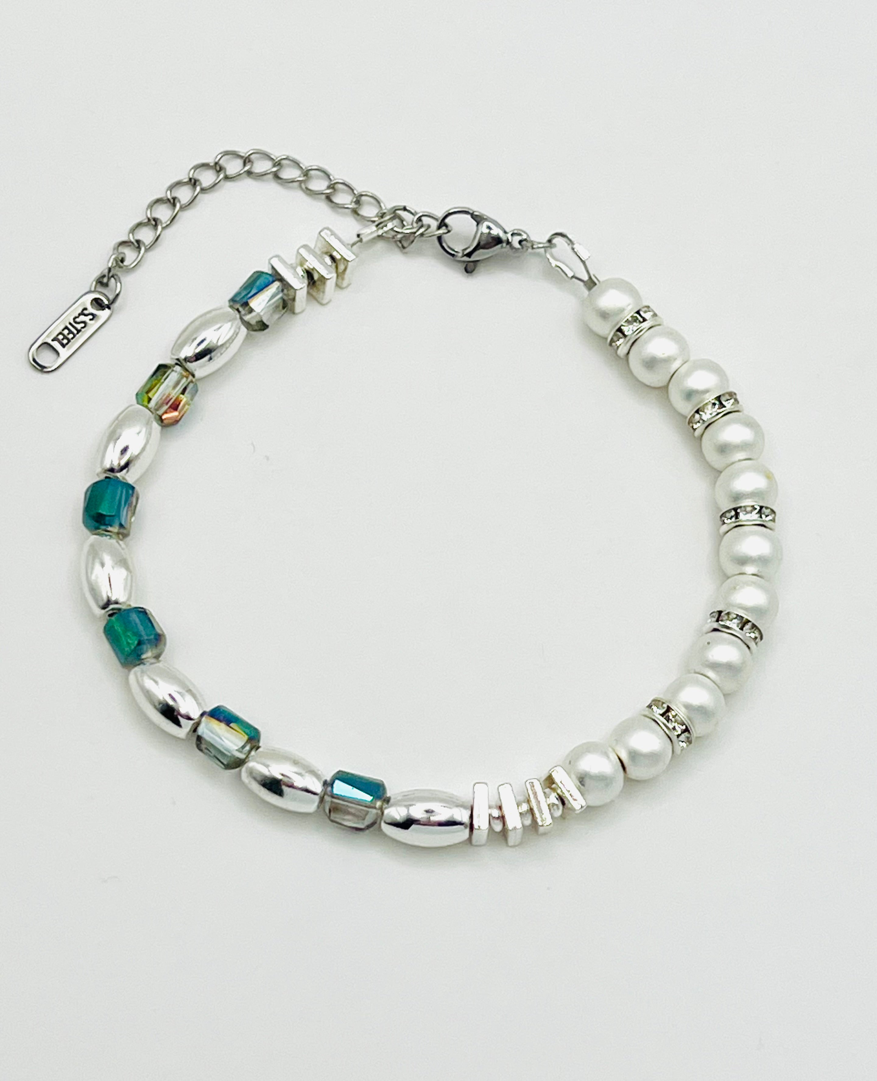 White Stone & Ash Transparent Glass Bead Bracelet – Silver Stainless Steel
